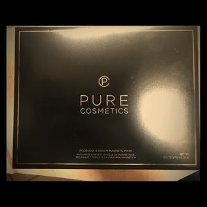 Pure cosmetics recharge and renew magnetic mask